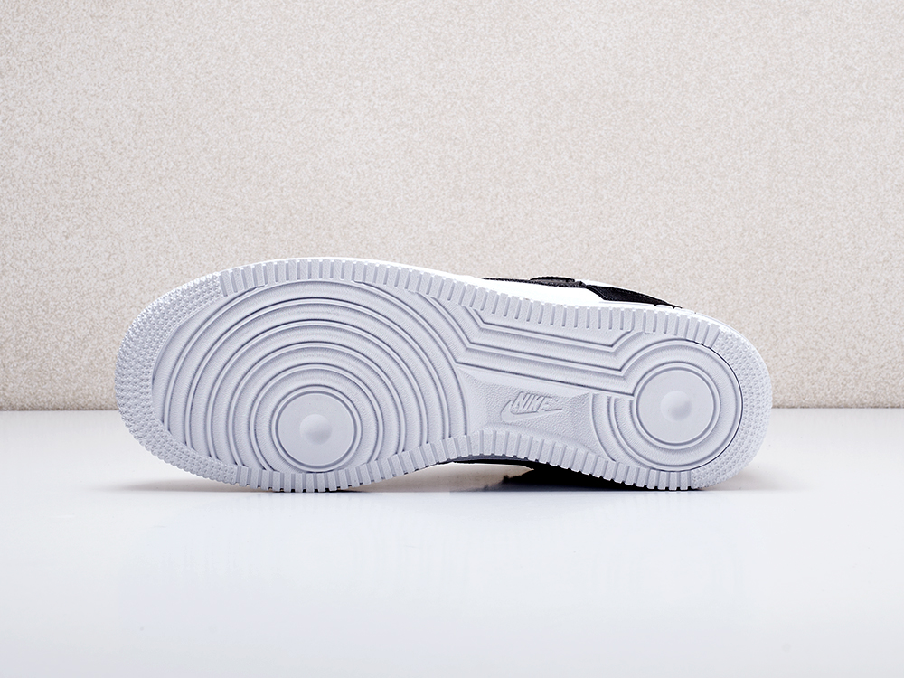 Кроссовки Nike Air Force 1 07 LV8 1