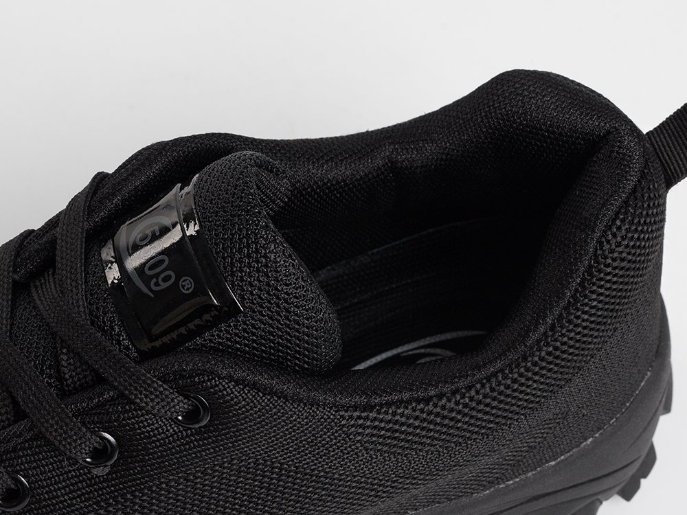 Кроссовки ONE